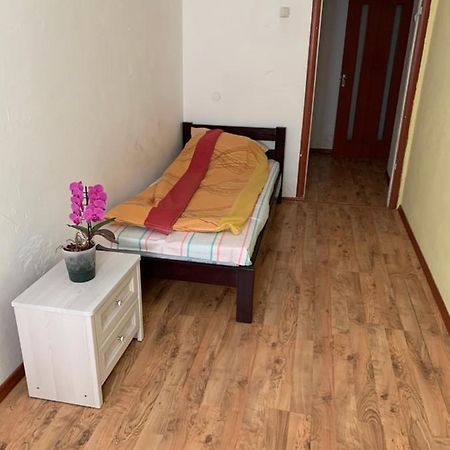 Апартаменти З Усіма Зручностями Černovice Exteriér fotografie