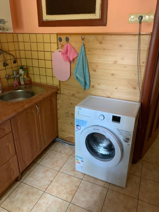 Апартаменти З Усіма Зручностями Černovice Exteriér fotografie