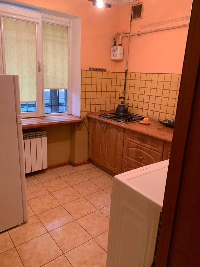 Апартаменти З Усіма Зручностями Černovice Exteriér fotografie
